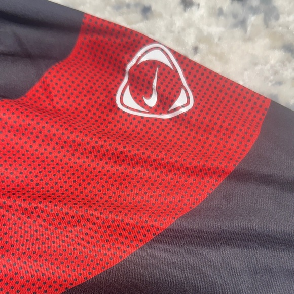 Nike Manchester United 2007/08 Away Jersey Medium Black Red AIG Sponsor - Picture 6 of 9